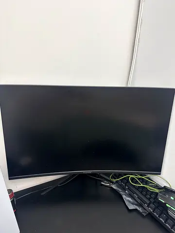 Curved gaming monitor - 27" (used, good condition)
