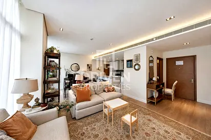 Elegant Apt | Community Views | Prime Location