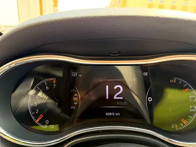 2019 JEEP GRAND CHEROKEE — миниатюра 18