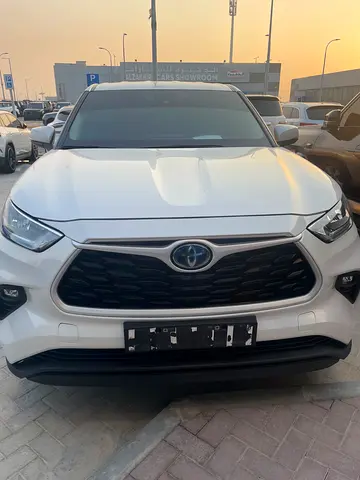 2023 Toyota Highlander GXR GCC Specs