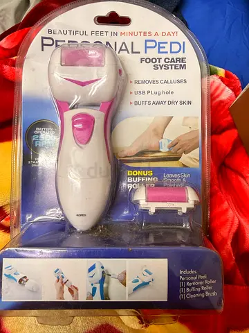 Battery Operated Personal Pedi Foot Care System with Bonus Buffing Roller