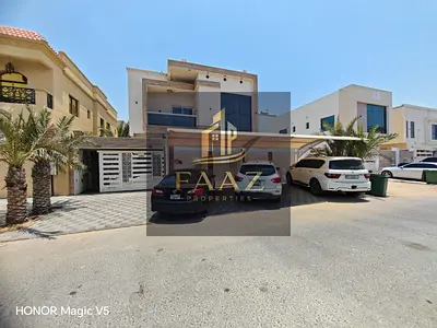 فيلا 5 غرف نوم للإيجار | تصميم عصري | موقع مميز