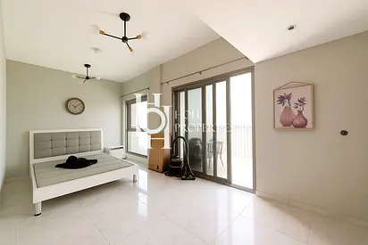 Best Deal /Semi Furnished / Balcony & Parking - Top Amenities - Upto 4 Cheques