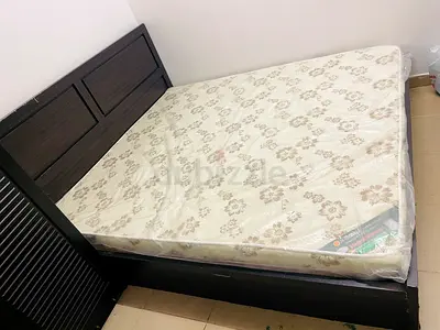 King size bed with mattress