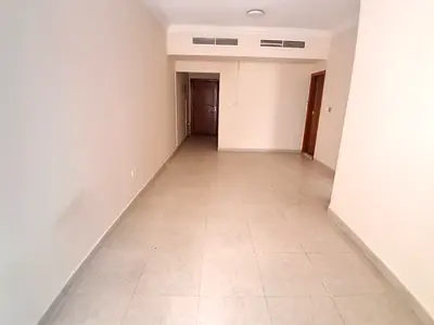 Luxury and Lavish 1bhk apartment available near Muwailah bus stop rent 32k