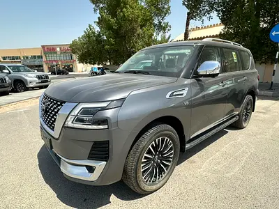 معرض بن برغش للسيارات في أبوظبي بني ياس