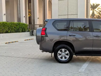 2015 Toyota PRADO — миниатюра 18