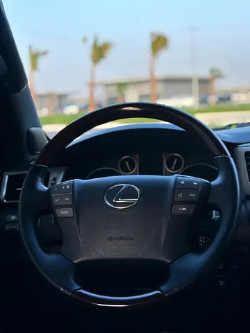 2014 Lexus LX-SERIES — миниатюра 11