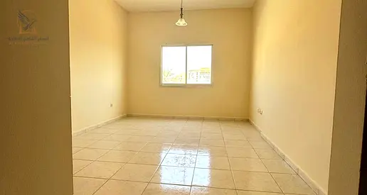 Studio for Annual Rent on Old Traffic Street – Near Grand Mall & Khalifa Street | Excellent Size1