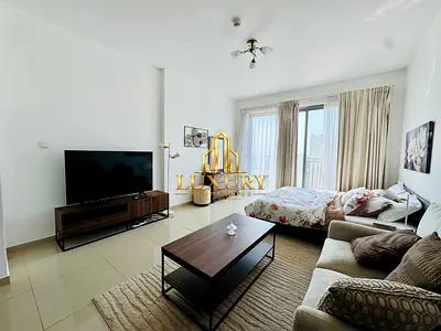 Luxury Fully Furnished Studio | Balcony | Monthly Rental