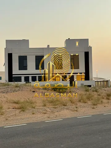 Villa for sale in the Emirate of Sharjah, Muzeirah area, Al Rahmaniya suburb, 2,800 sq ft, freehold