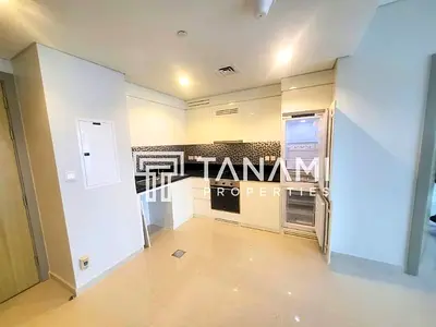 Unfurnished | High Floor | Ready to Move In