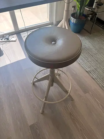 IKEA TROLLBERGET Active Sit/Stand Leather Stool – Beige
