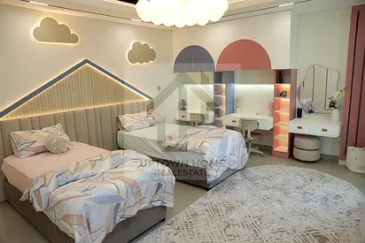 3bed / corner/ brand new/ ready to move /corner/furnished