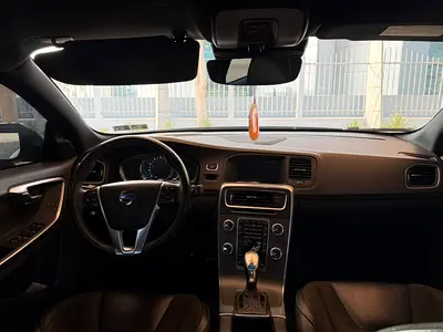 2016 Volvo S60 — фото 4