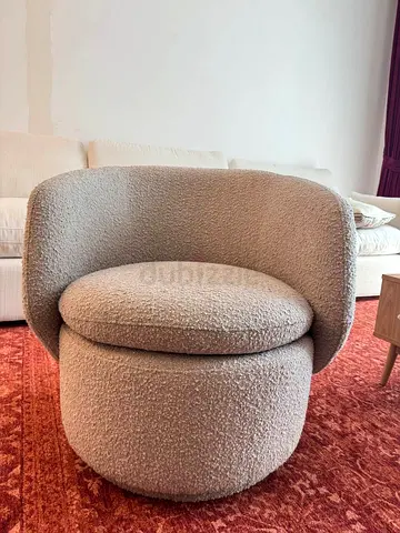 Modern Bouclé Accent Armchair – Beige / Cream