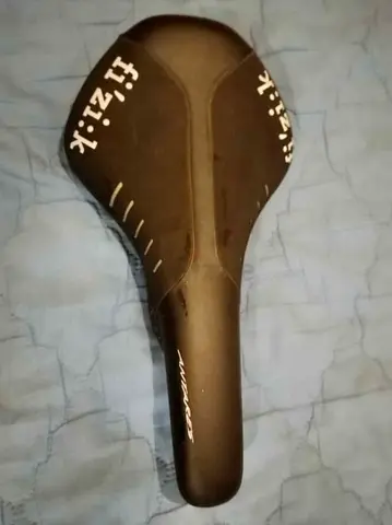 Fi'zi:k R3, ANTARES, Fizik road cycle seat,  Bicycle Saddle - Comfortable Used Bike Seat