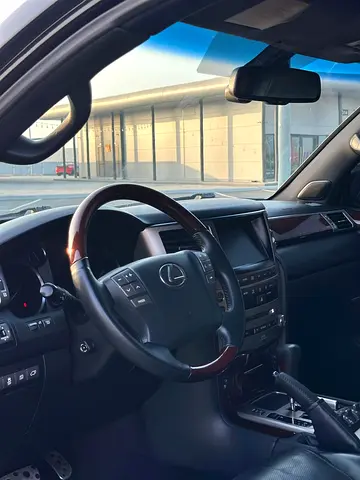 2014 Lexus LX-SERIES — фото 9