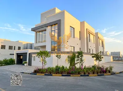 فيلا زاويه واسعة مكونة من 5 غرف نوم للبيع في منطقة الزاهية، عجمان | طابق أرضي + أول + سطح | 2.7 مليون درهم
