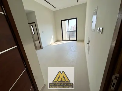 غرفة وصالة أول ساكن بالجرف الصناعية 3، 2 حمام، مركزي وبلكونة، 32,008 درهم، 4 أو 6 دفعات.