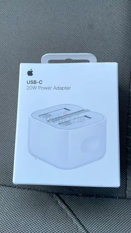 apple adapter 20W