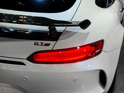 صورة 2 لـ 2016 Mercedes-BENZ AMG