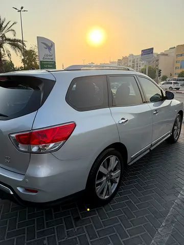 2014 Nissan PATHFINDER 照片 4