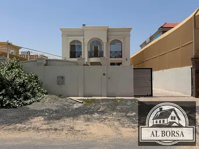 ✨🏡 فيلا للإيجار بموقع استثنائي في الروضة 2 – راحة وفخامة بمساحة واسعة 🏡✨ بجوار المسجد 5  غرف ومجلس وصالة