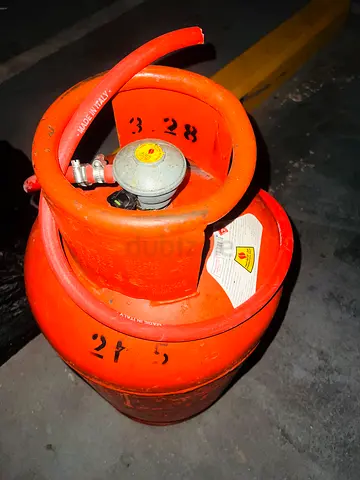 Gas cylinder free delivery regulator pipe