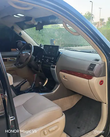 2005 Toyota PRADO — миниатюра 12
