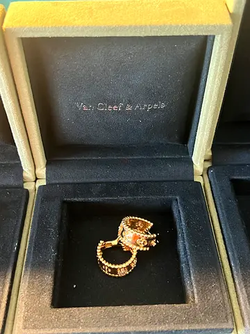 VanCleef &Arpels hoop earrings