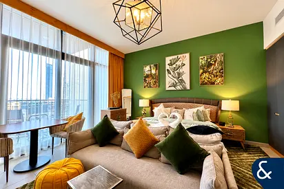Vacant & Furnished | Ellington Studio | DT1
