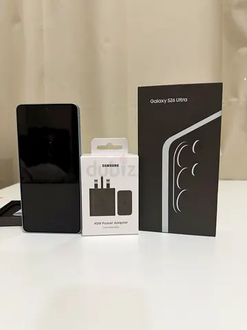 Samsung Galaxy S26 Ultra 256 Gb with 45W Charger 1 Month Old with 2 Back cover and Glass