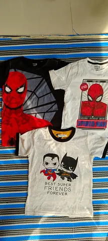 Bundle of 3 Boys Superhero T-shirts (Spider-Man, Superman & Batman) - Size approx 3-5Y