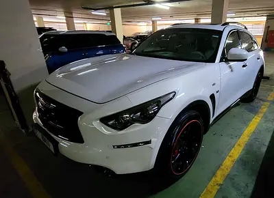 صورة مصغرة 18 لـ 2014 Infiniti QX70