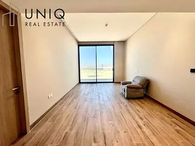 Large Size | Highest Floor | 1 Bedroom