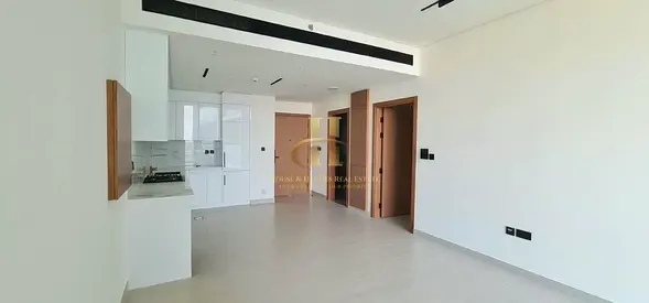 Spacious Layout | Open Views | Ready to Move