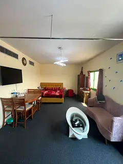 FAMILY HALL ROOM AVAILABLE KHALDIYA BEHIND ETISALAT SEPARAT BATHROOM