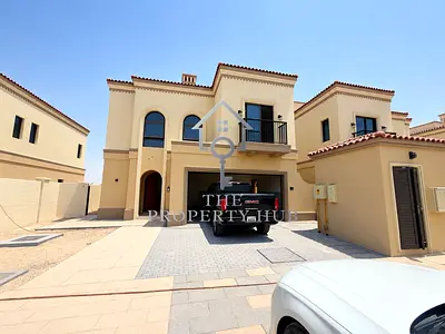 Single Row | Direct Access to Park | Ready To Move
