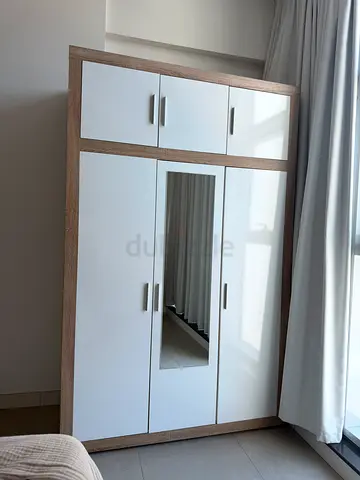 Closet for sale as soon as possible