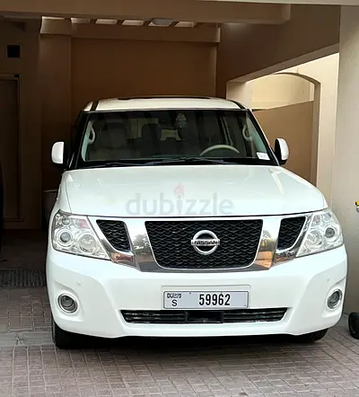 Nissan Patrol 2011 LE