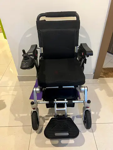 Electric chair for people of determination