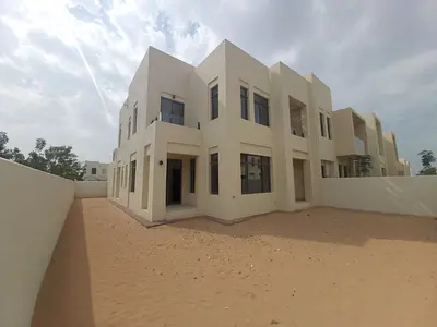 Spacious 3 Bedroom Villa for Rent in Mira Oasis | Ready to Move In