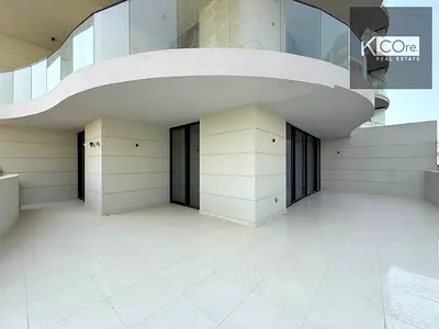 LARGE TERRACE | SPACIOUS 1BR | FIRST FLOOR | READY TO MOVE IN