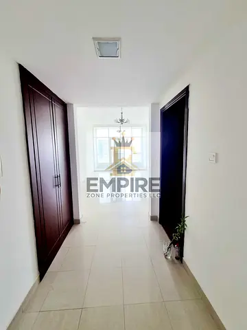 Spacious Appartment with Good offer price with Swiming pool gym free Very easy exit to Dubai in