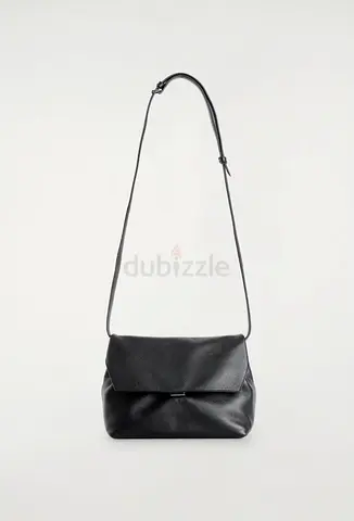 COS - TRULLO CROSSBODY FLAP BAG - LEATHER - NEW NEVER-WORN WITH TAGS
