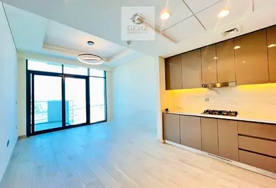 Comfortable Living with Easy Access to Downtown &