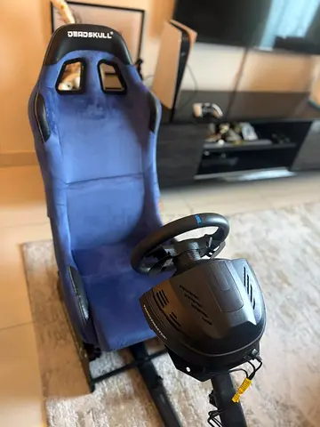T300 rs GT thrustmaster + DeadSkull PlaySeat