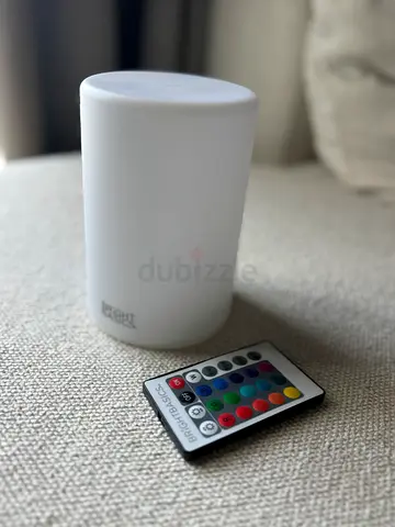 LED Color-Changing Table Lamp with Remote
