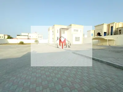Stand alon 5 master bedroom villa have big yard driver room in Mohammad bin Zayed city